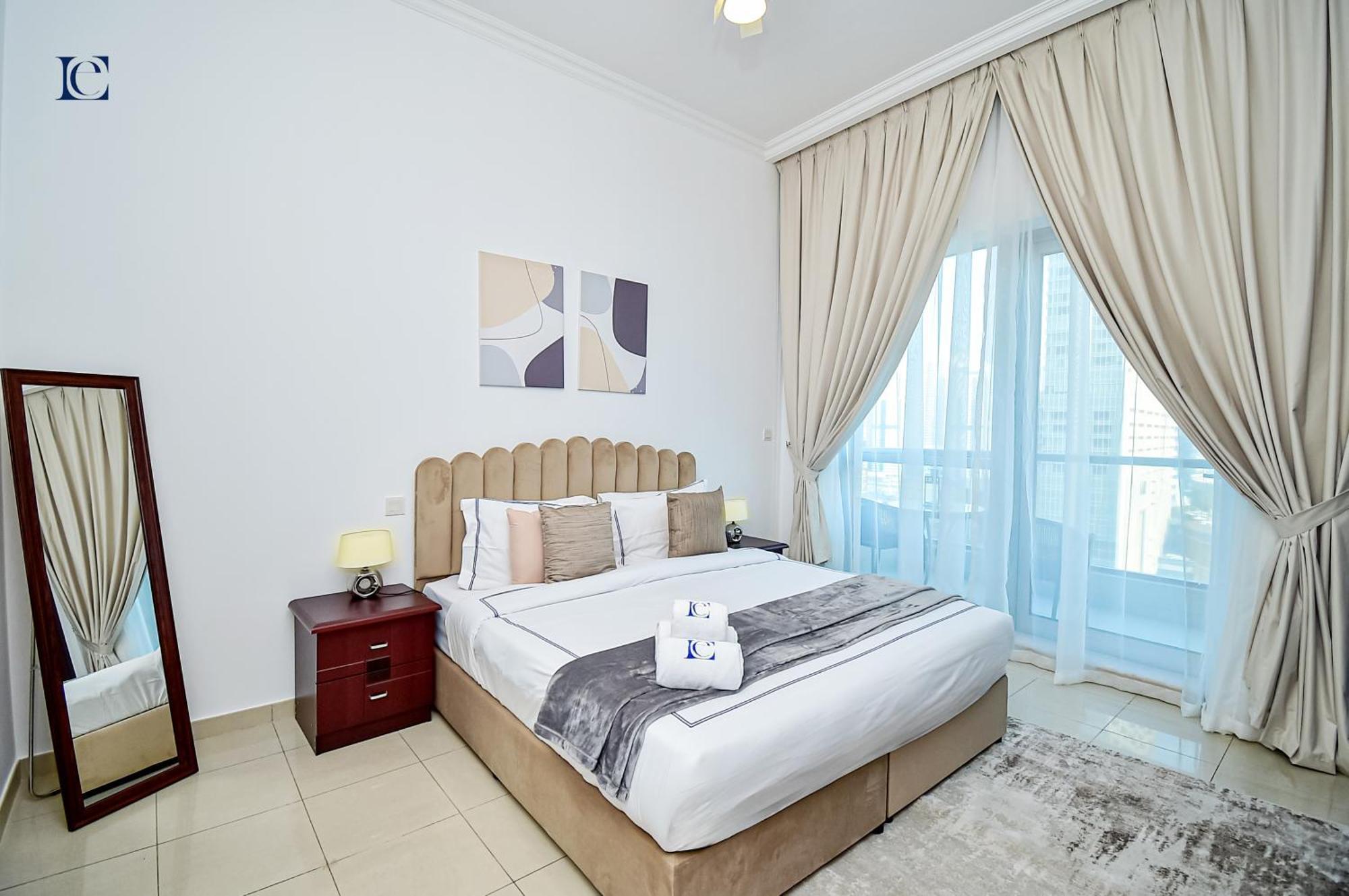 Luxury Escapes - 1Br Home With Stunning Marina View - Bay Central Marina Dubai Luaran gambar
